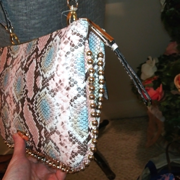 Jessica Simpson New Without Tags Camille Pink & Blue Snake Print Crossbody Purse - Picture 5 of 15